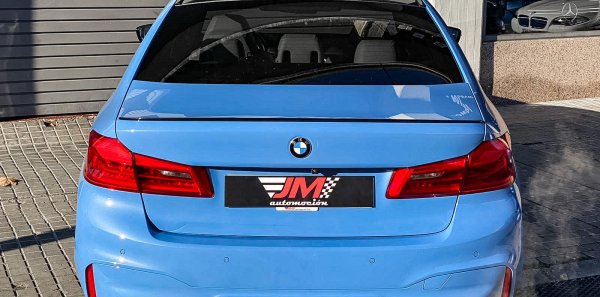 BMW M5 FIRST EDITION 1/400 -FULL OPTIONS--