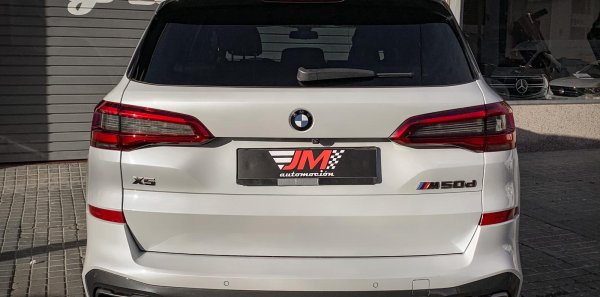 BMW X5 M50d -IMPECABLE ESTADO-