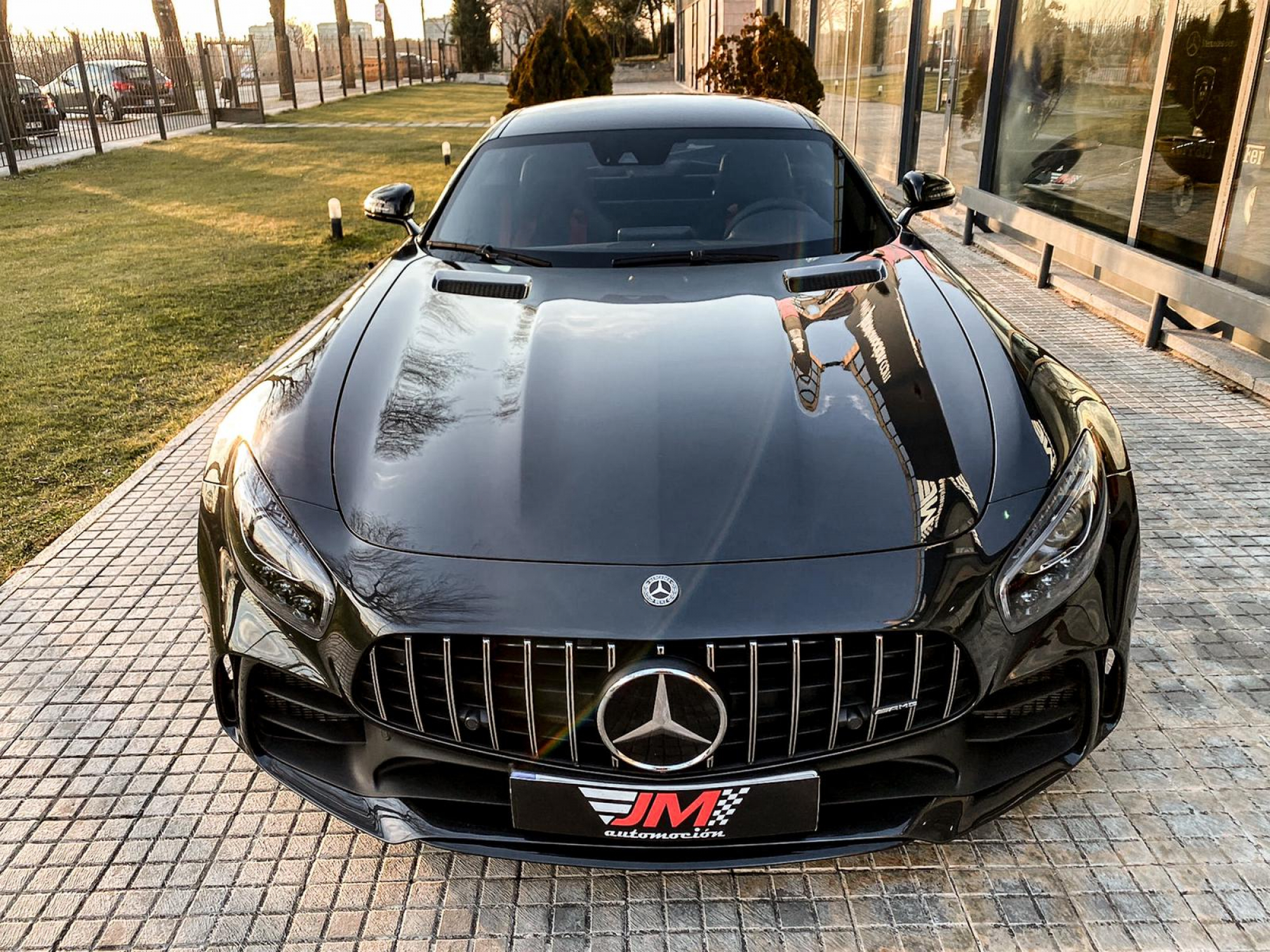 MERCEDES-BENZ AMG GT-R COUPE TRACK PACK -NACIONAL-