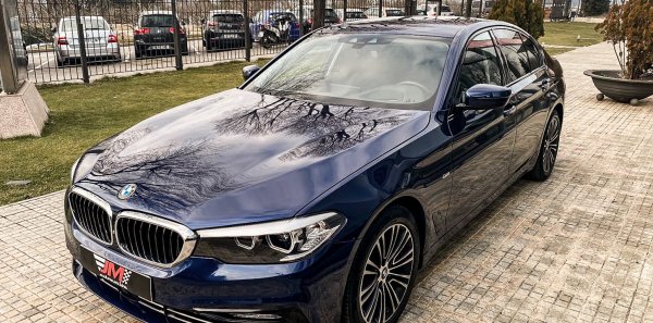 BMW SERIE 5 520d BERLINA -NACIONAL, ACABADO SPORT LINE-