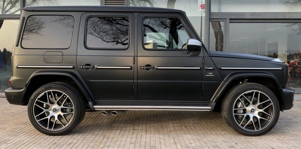 MERCEDES-BENZ G63 AMG 4-MATIC -STRONGER THAN TIME EDITION-