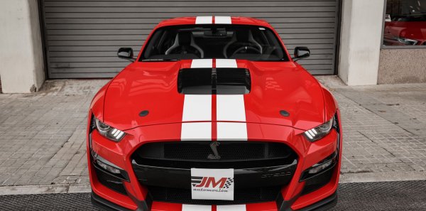 FORD MUSTANG SHELBY GT500 -IMPECABLE ESTADO-