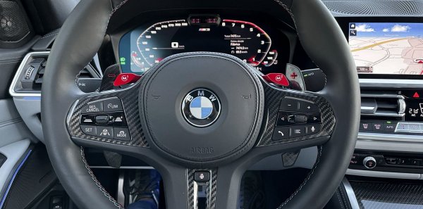 BMW M3 COMPETITION xDrive -ESCAPE DEPORTIVO AKRAPOVIC-