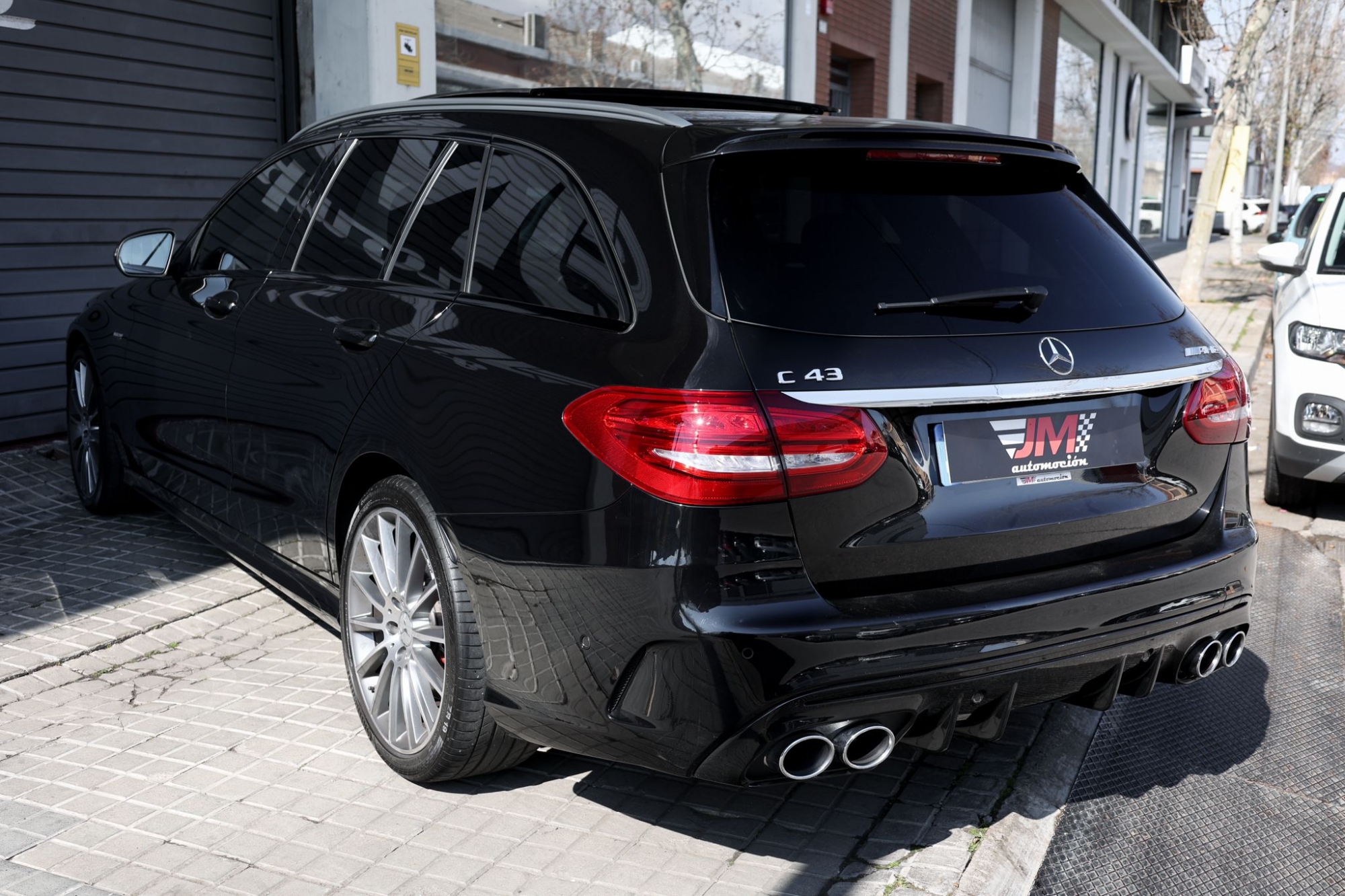 MERCEDES-BENZ C43 AMG STATE 4-MATIC -IMPECABLE ESTADO-