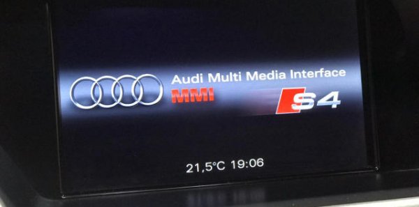 Audi S4 S-Tronic