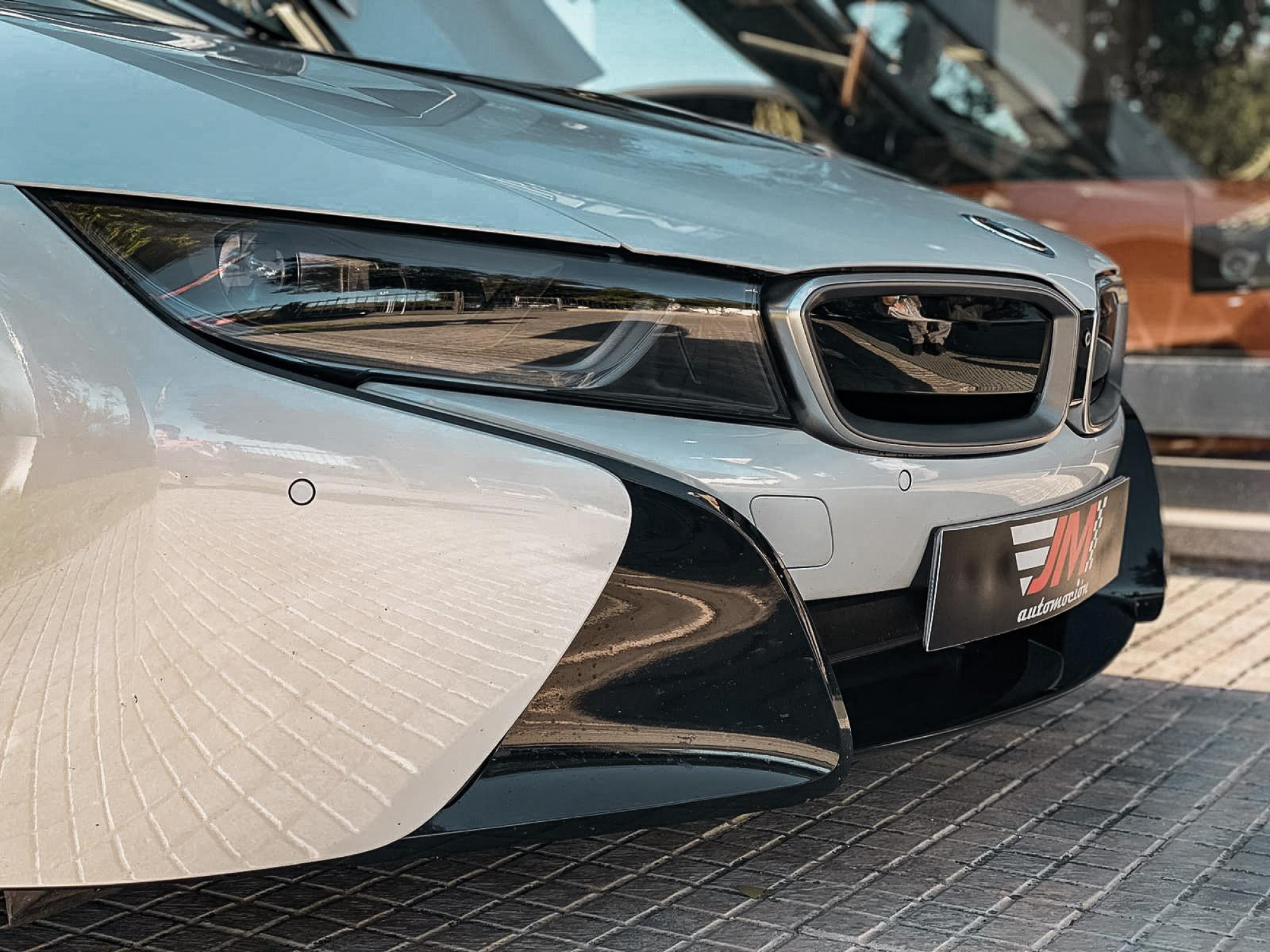 BMW I8 COUPÉ --IMPECABLE ESTADO--