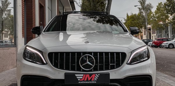 MERCEDES-BENZ C63 S AMG COUPE FULL OPTIONS
