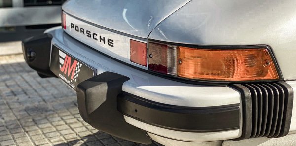 PORSCHE 911 CARRERA TARGA 3.0 SC -PERFECTO ESTADO-